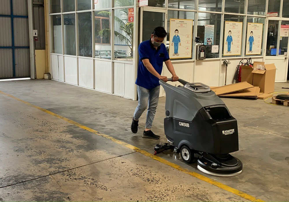 Máy chà sàn liên hợp